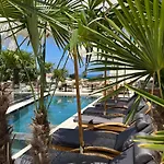 Avenue 4* Ksamil