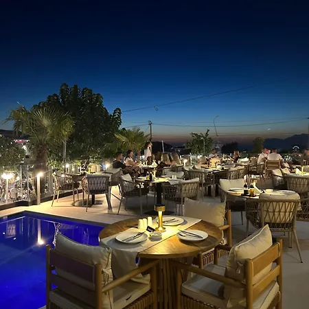 Avenue Hotell Ksamil