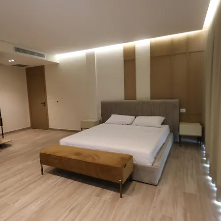 Ξενοδοχείο Avenue 4*