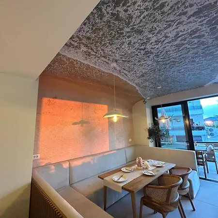 Otel Avenue 4*