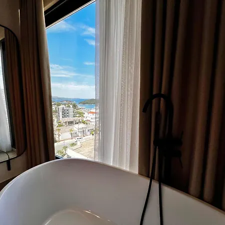 Avenue Szálloda Ksamil