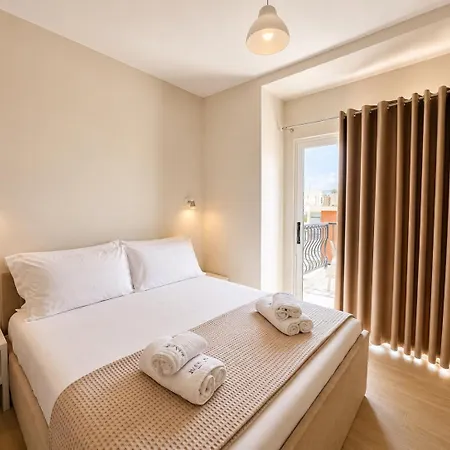Avenue 4* Εξαμίλιο